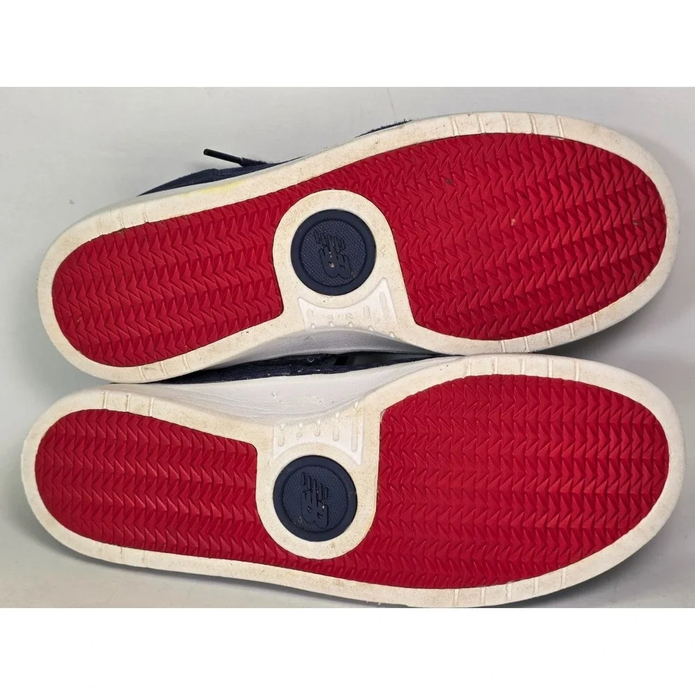 New Balance Apres Men's Sneakers Size 10 Navy Athletic Lightweight Boat Shoes‎